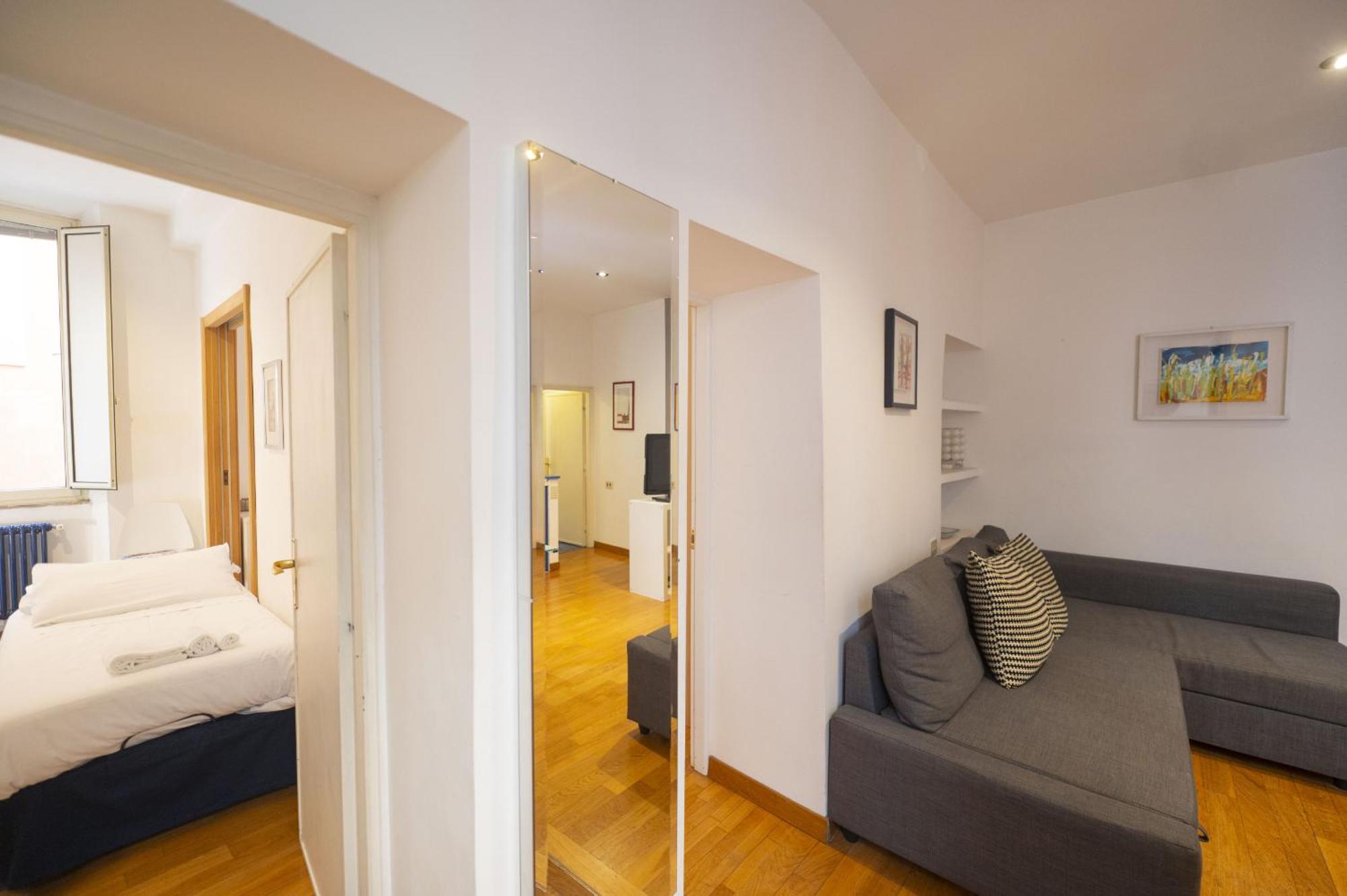 Cozy 2br Near Piazza Navona Apartment Rome